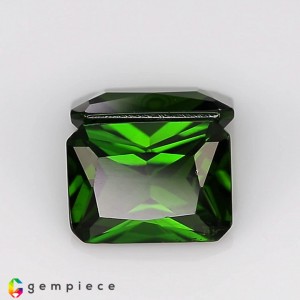 chrome diopside  3.01cts - 8x6mm