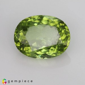 peridot  5.54cts - 13x10mm