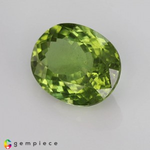 peridot  5.54cts - 13x10mm