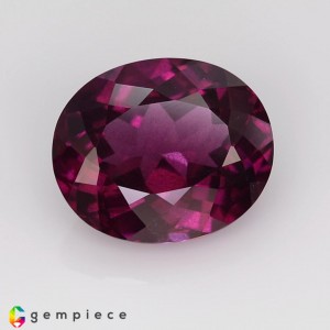rhodolite garnet  5.73cts - 12x10mm