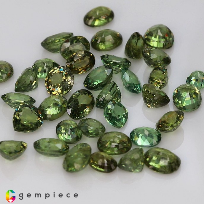 demantoid garnet image