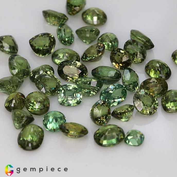 demantoid garnet image