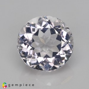 scapolite  2.67cts - 9x6mm scapolite  2.67cts - 9x6mm