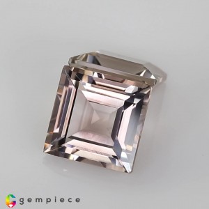 tourmaline  5.33cts - 8x4mm