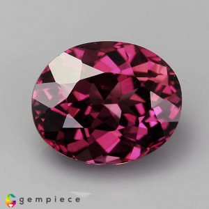 rhodolite garnet  2.78cts - 9x7mm