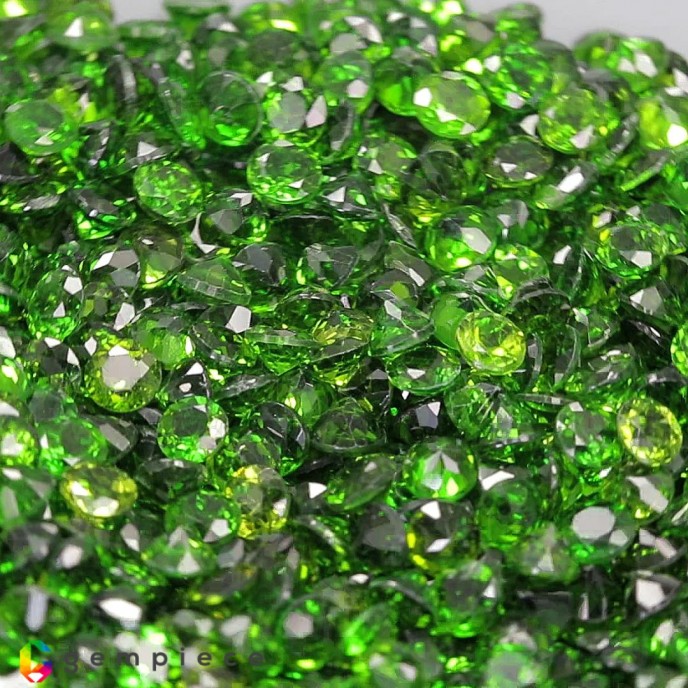 chrome diopside Chrome Diopside image