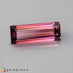tourmaline  2.80cts - 13x5mm