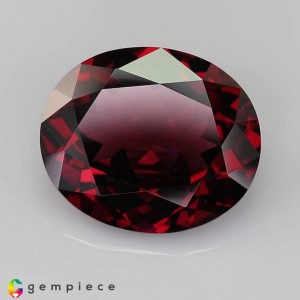 rhodolite garnet  8.08cts - 14x12mm