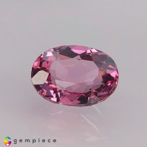 malaya garnet  1.49cts - 8x6mm