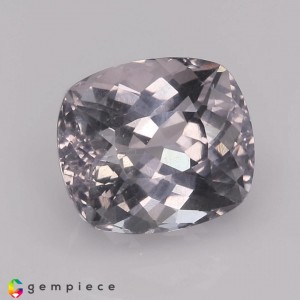 apatite  8.15cts - 12x11mm apatite  8.15cts - 12x11mm