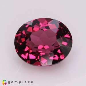 rhodolite garnet  4.54cts - 10x9mm rhodolite garnet  4.54cts - 10x9mm