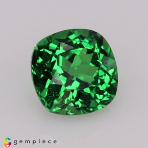 tsavorite garnet  0.39cts - 4x3mm tsavorite garnet  0.39cts - 4x3mm