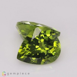 peridot  8.78cts - 12x10mm