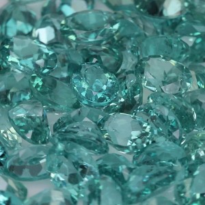 apatite  197.09cts - 8x6mm apatite  197.09cts - 8x6mm