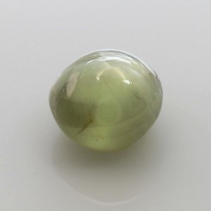 chrysoberyl cats eye  1.40cts - 6x4mm