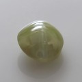Natural Chrysoberyl cats eye 1.74 Carats Pastel Yellow Green Oval Cabochon 8x7 mm Loose Gemstone - Image 6