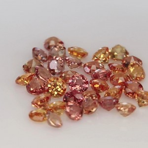 Orange sapphire calibrated  7.06cts - 3x2mm Orange sapphire calibrated  7.06cts - 3x2mm