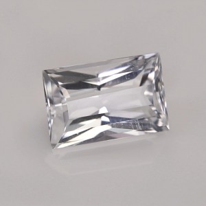 petalite  3.97cts - 12x8mm petalite  3.97cts - 12x8mm