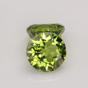 peridot pair  8.46cts - 10x6mm