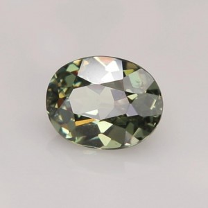 demantoid garnet  0.66cts - 6x4mm