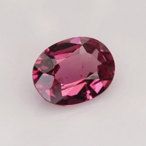 spinel  0.63cts - 6x5mm