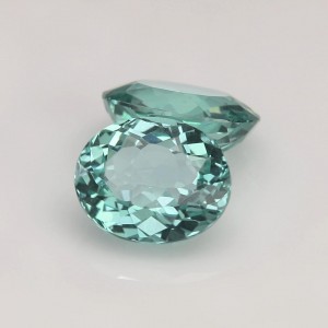 apatite pair  3.45cts - 8x4mm apatite pair  3.45cts - 8x4mm