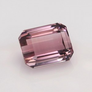 tourmaline  3.41cts - 9x7mm tourmaline  3.41cts - 9x7mm