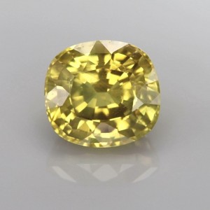 yellow sapphire  2.29cts - 7x6mm