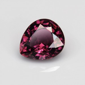 spinel  3.14cts - 10x8mm