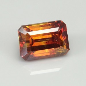 sphalerite  12.32cts - 13x10mm