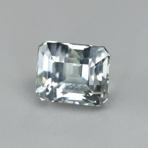 Acrolite Tourmaline  1.81cts - 7x6mm Acrolite Tourmaline  1.81cts - 7x6mm