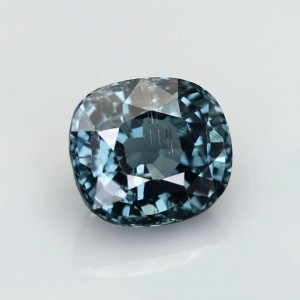 steel blue spinel  2.93cts - 9x8mm