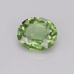 peridot  5.15cts - 12x10mm peridot  5.15cts - 12x10mm