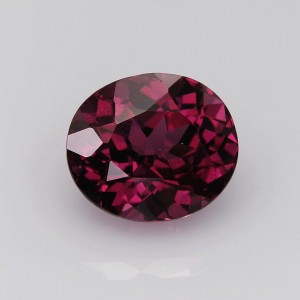 rhodolite garnet  3.36cts - 9x8mm