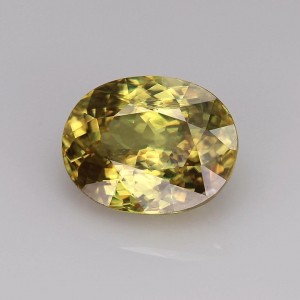 sphene  3.10cts - 10x8mm sphene  3.10cts - 10x8mm