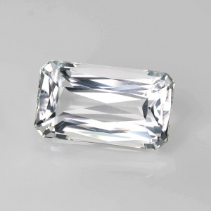 Petalite  6.17cts - 15x8mm Petalite  6.17cts - 15x8mm