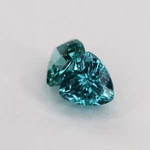 apatite pair  2.31cts - 7x7mm apatite pair  2.31cts - 7x7mm