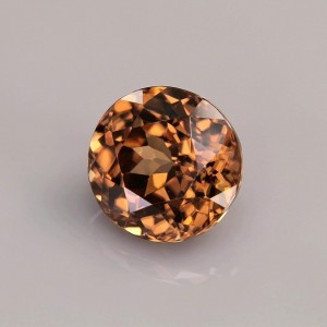 zircon  3.79cts - 8x6mm zircon  3.79cts - 8x6mm