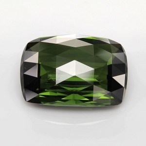 tourmaline forest green  26.33cts - 22x16mm tourmaline forest green  26.33cts - 22x16mm