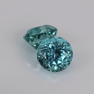 apatite pair - paraiba blue  2.93cts - 7x5mm apatite pair - paraiba blue  2.93cts - 7x5mm