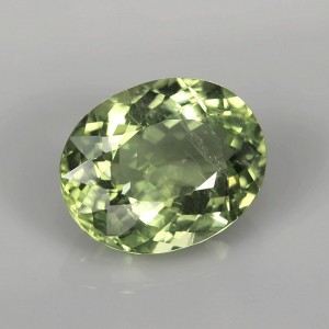 peridot  6.76cts - 14x11mm peridot  6.76cts - 14x11mm