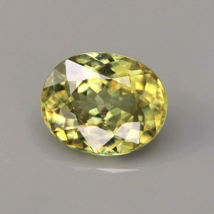 sphene  2.34cts - 9x8mm sphene  2.34cts - 9x8mm