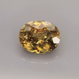 sphene  3.81cts - 10x8mm sphene  3.81cts - 10x8mm