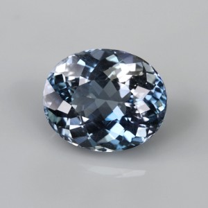 Apatite  7.89cts - 13x11mm Apatite  7.89cts - 13x11mm