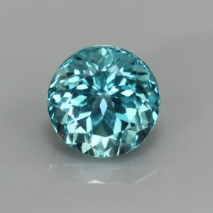 apatite  1.81cts - 7x6mm