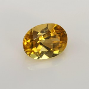 clinohumite  0.76cts - 6x5mm