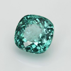 apatite  3.89cts - 9x9mm