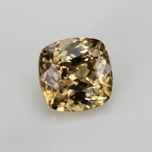 zircon  3.14cts - 8x5mm