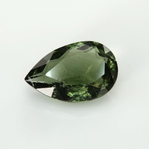 Moldavite - 100 % Authentic  4.03cts - 14x9mm