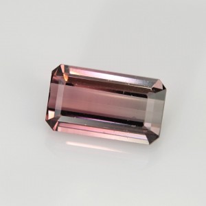 tourmaline bi-color  3.47cts - 11x6mm